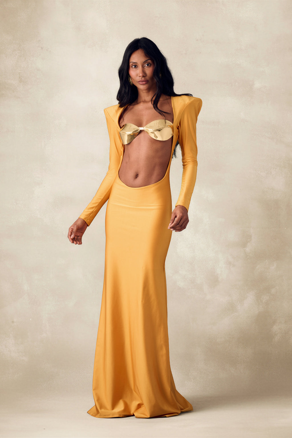 VESTIDO DORADO