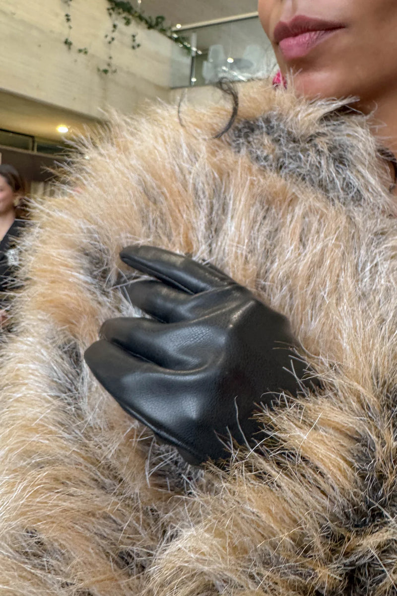 GUANTES